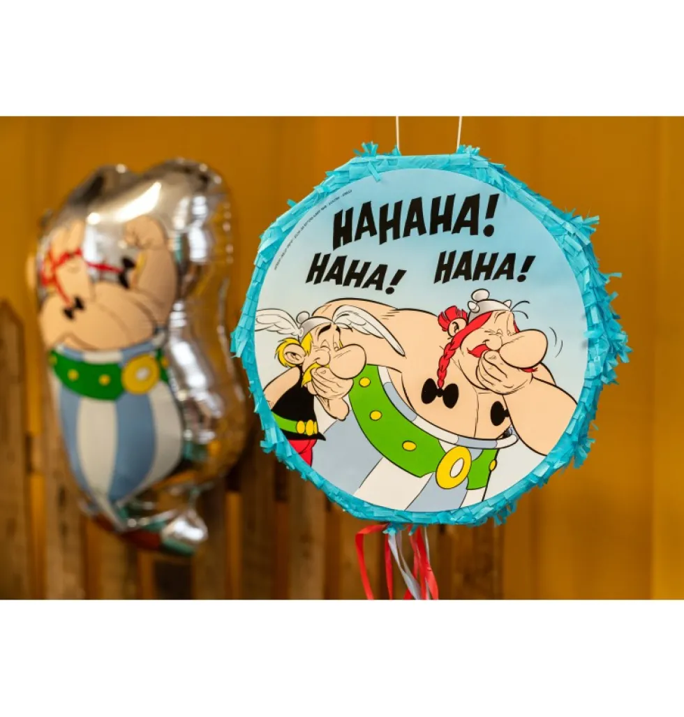Asterix Piñata 40 cm