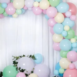 DIY Deluxe Ballongbåge - Pastell