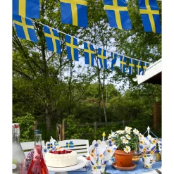 Girlang med svenska flaggor 6 meter