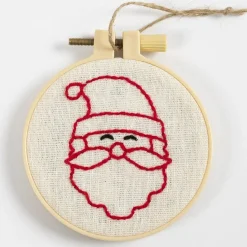 Julpyssel Broderikit, Tomte