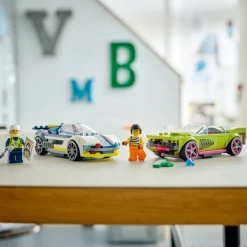 LEGO City - Jakt med polisbil och muskelbil 6+