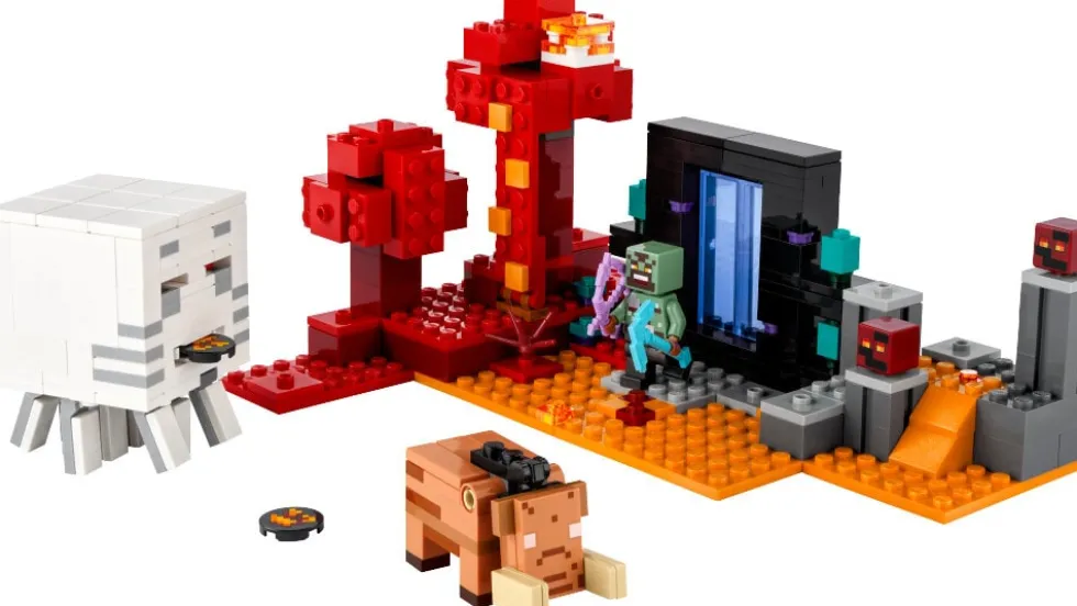LEGO Minecraft - Attack vid Nether-portalen 8+