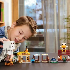 LEGO Minecraft - Byanfall med gastballong 10+